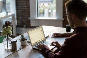 Trang Tin AIT 10 Có nên học MBA online không? Chương trình thạc sĩ MBA online nào tốt?