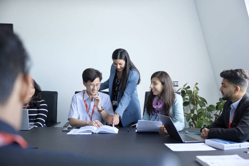 Chương trình học thạc sĩ quản trị kinh doanh