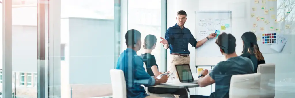 Giải pháp nâng cao năng lực cho quản lý cấp trung 

