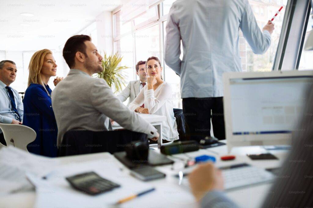 Giải pháp nâng cao năng lực cho quản lý cấp trung 
