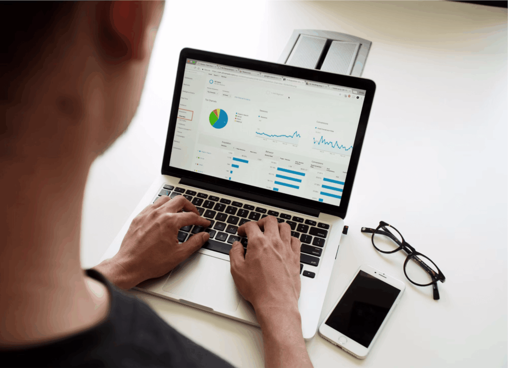 khóa học data analyst ngắn hạn có đáng không