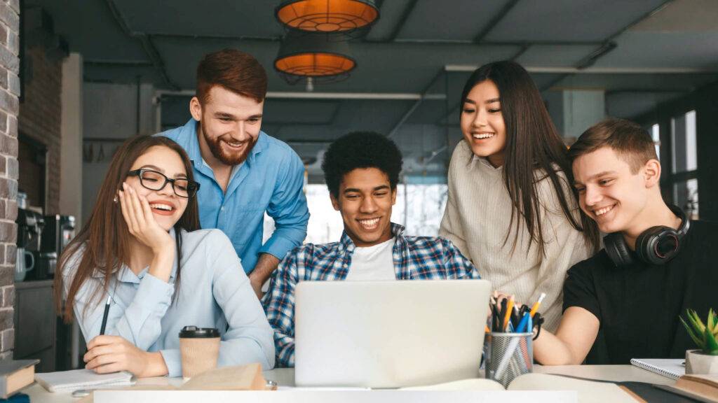 co nen hoc executive mba truoc 30