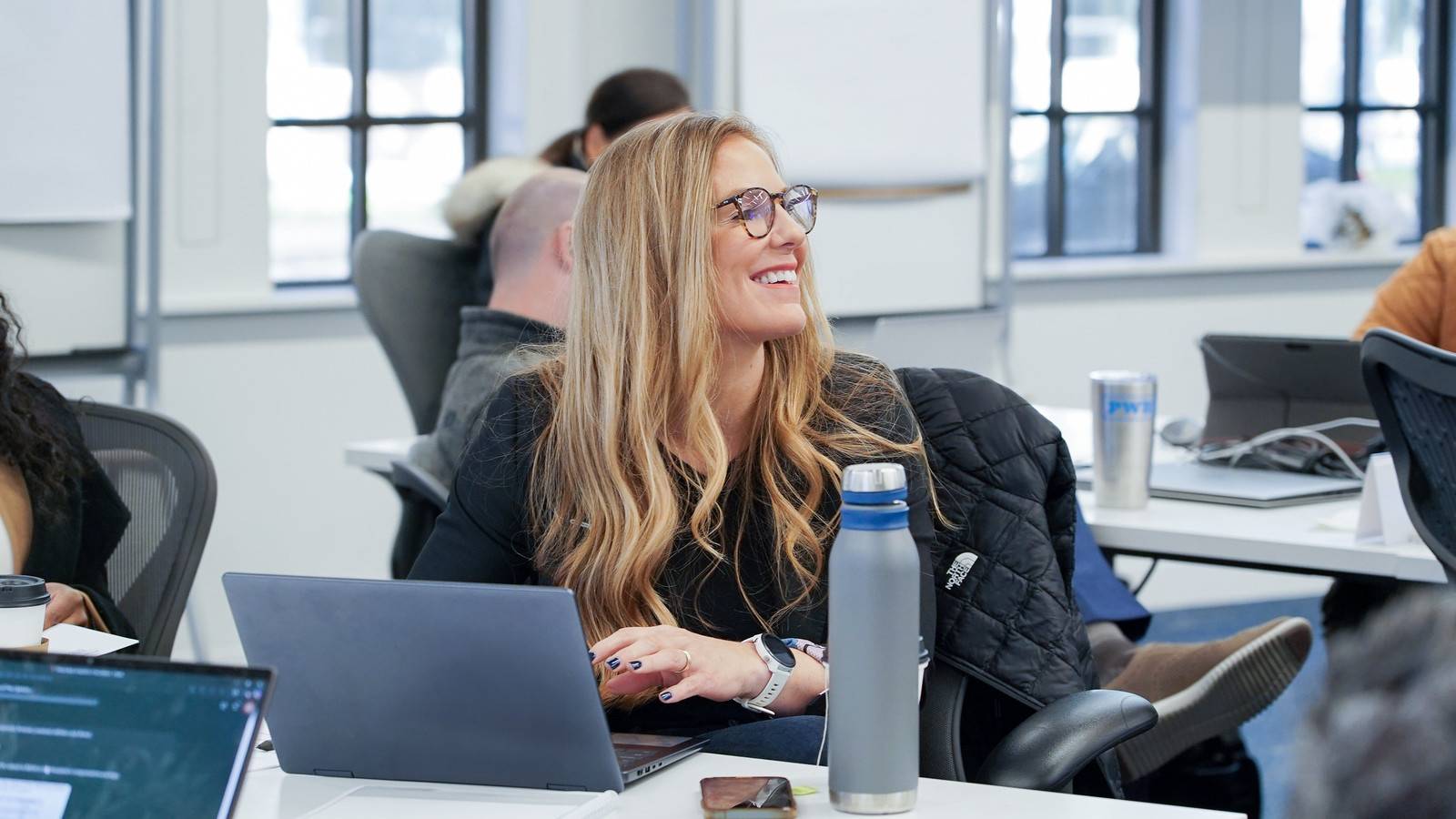 Có nên học Executive MBA trước tuổi 30?