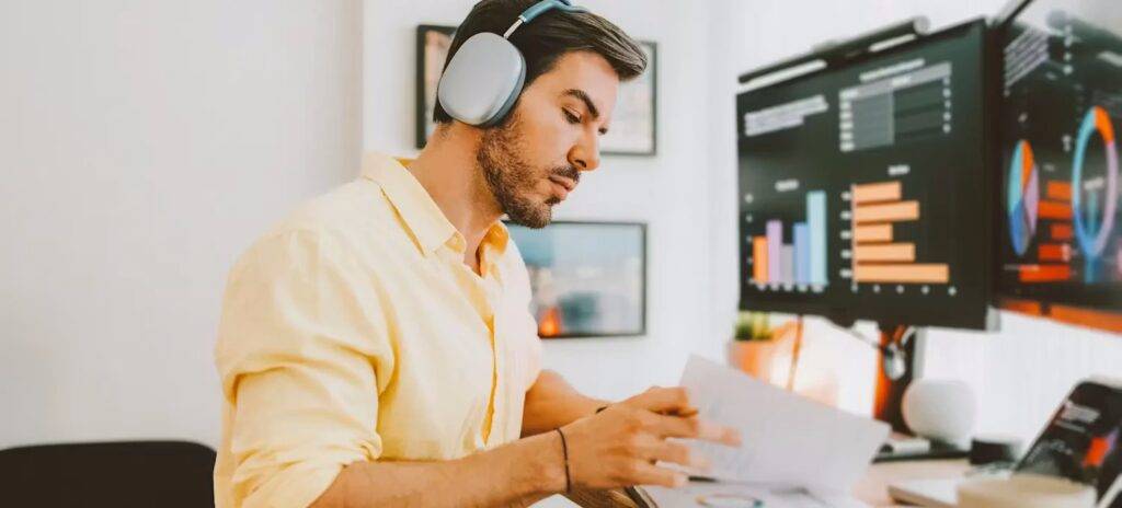 Học AI bắt đầu từ đâu? Lộ trình theo 3 cấp độ cho người mới bắt đầu 2 học AI bắt đầu từ đâu